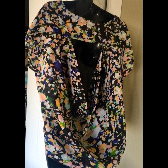 💰 BCBG open back top - Picture 5 of 6